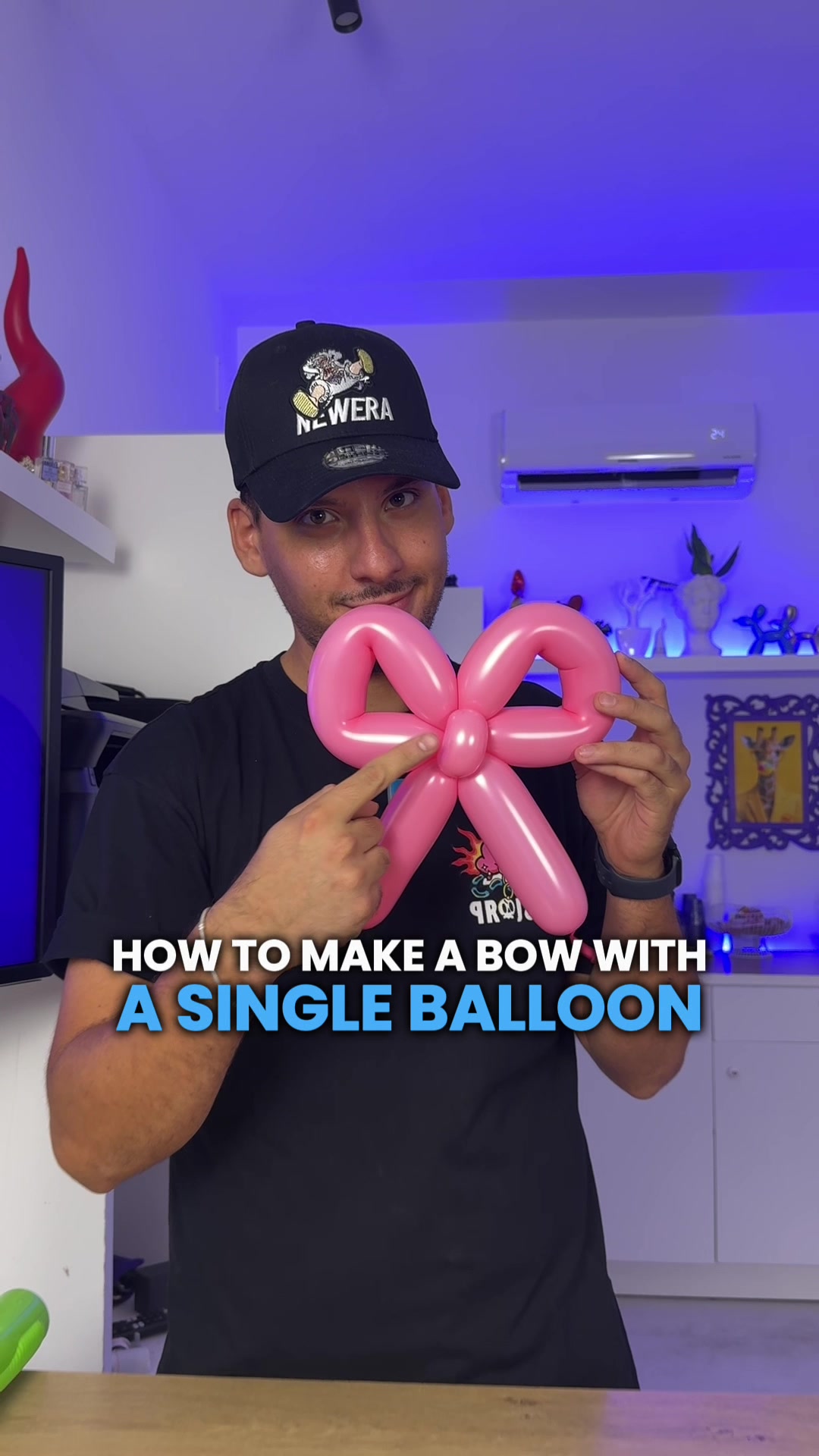@Nello_Balloon Artist