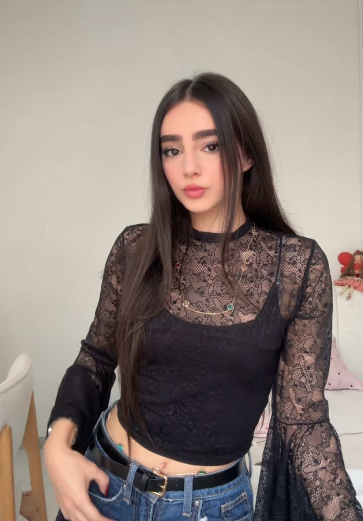@melikakhakbazz