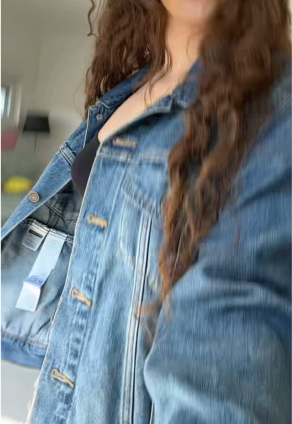 @???
