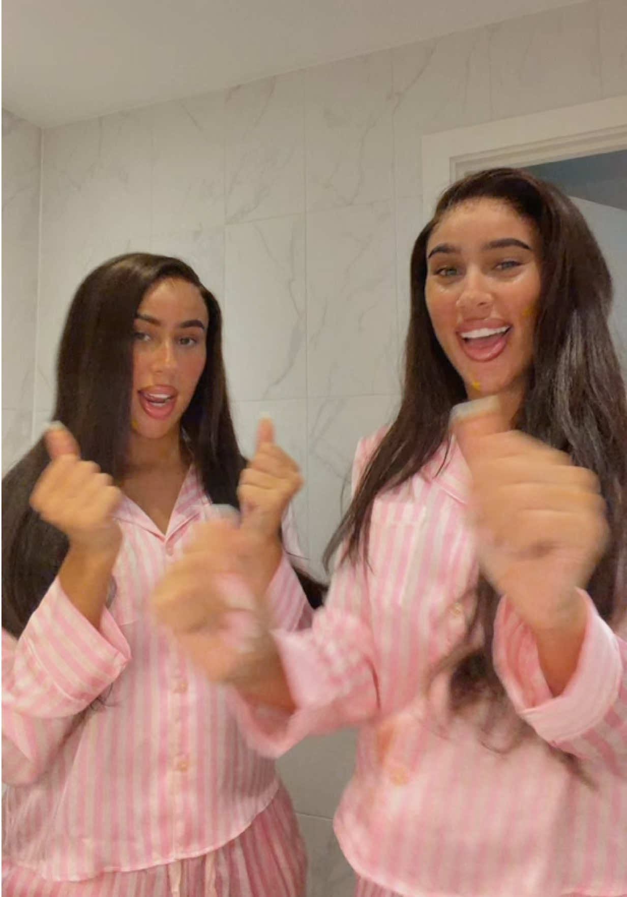 @Nel Twins