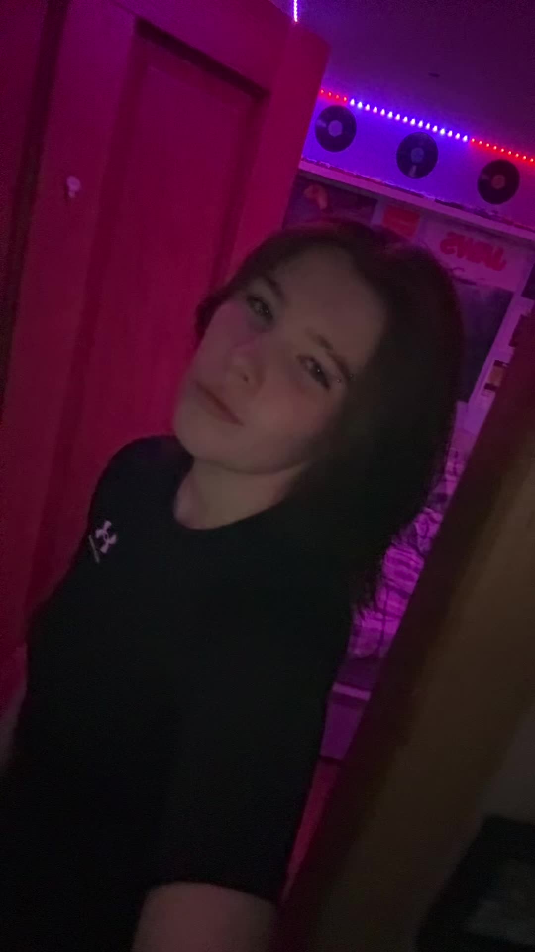 @R 🎱