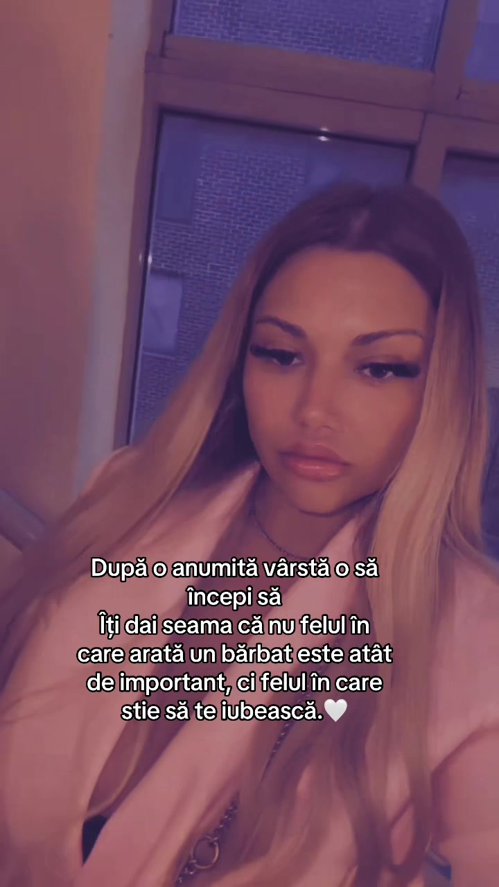 @Adela 🧸🖤