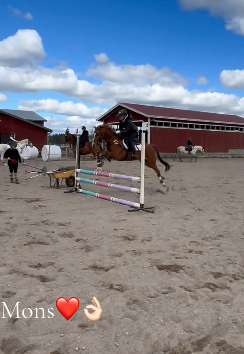@Equestrian_tiiaa