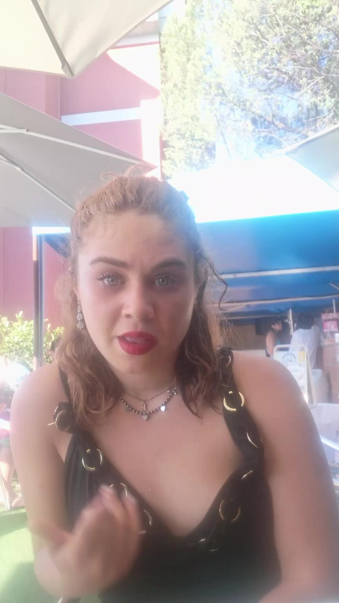 @Asia Gallo