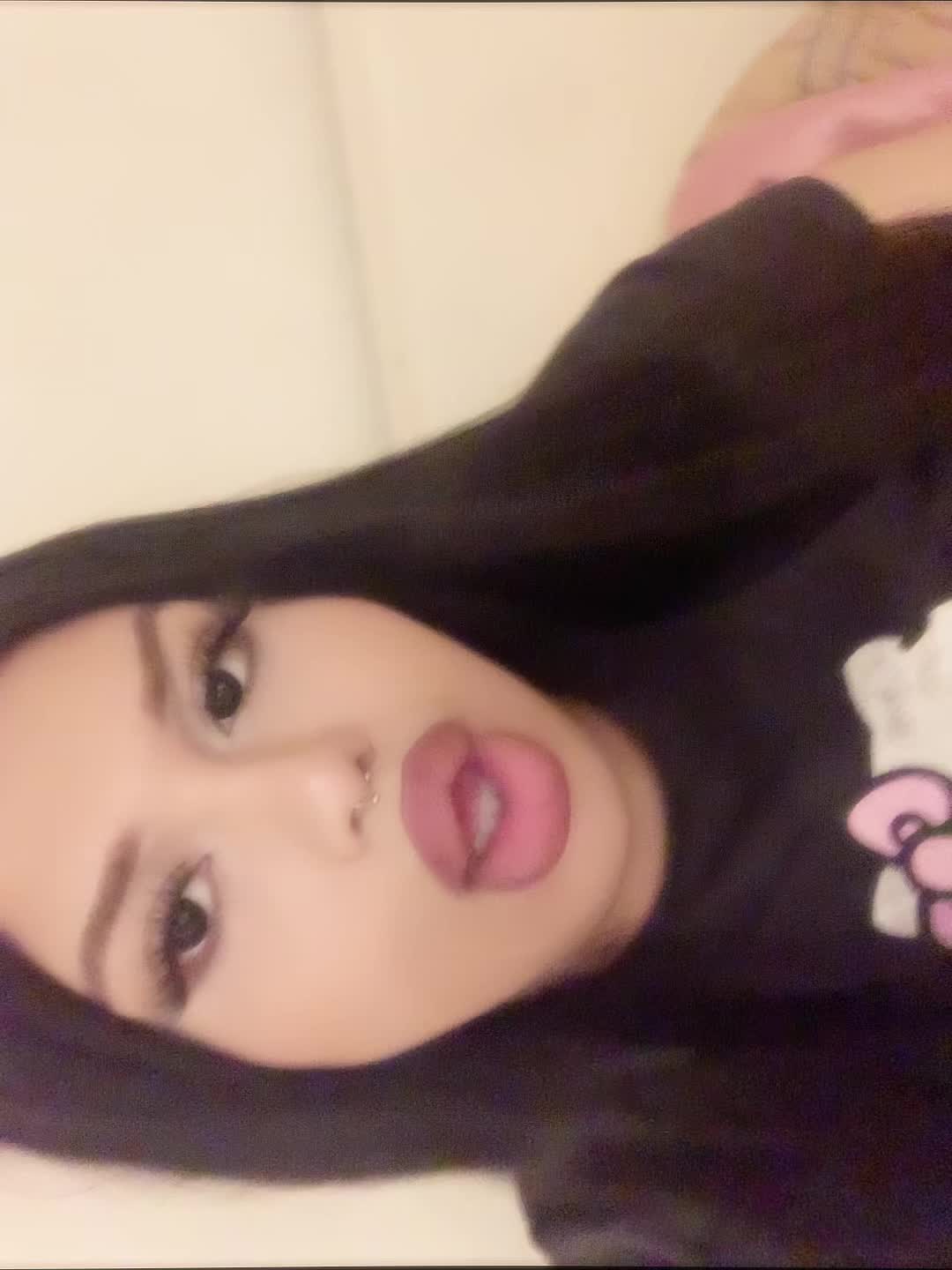 @Bratzzianaxoxo