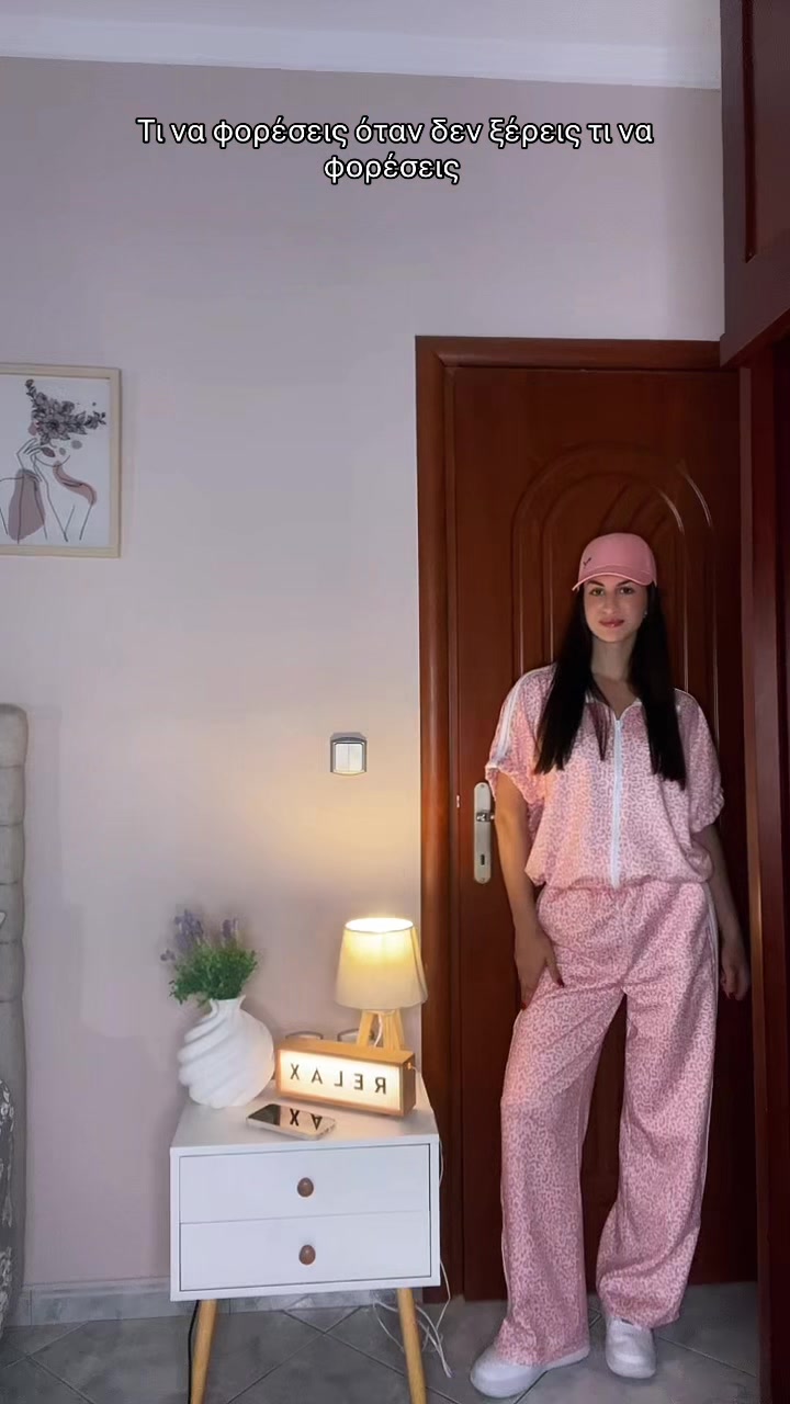 @loukiaa_