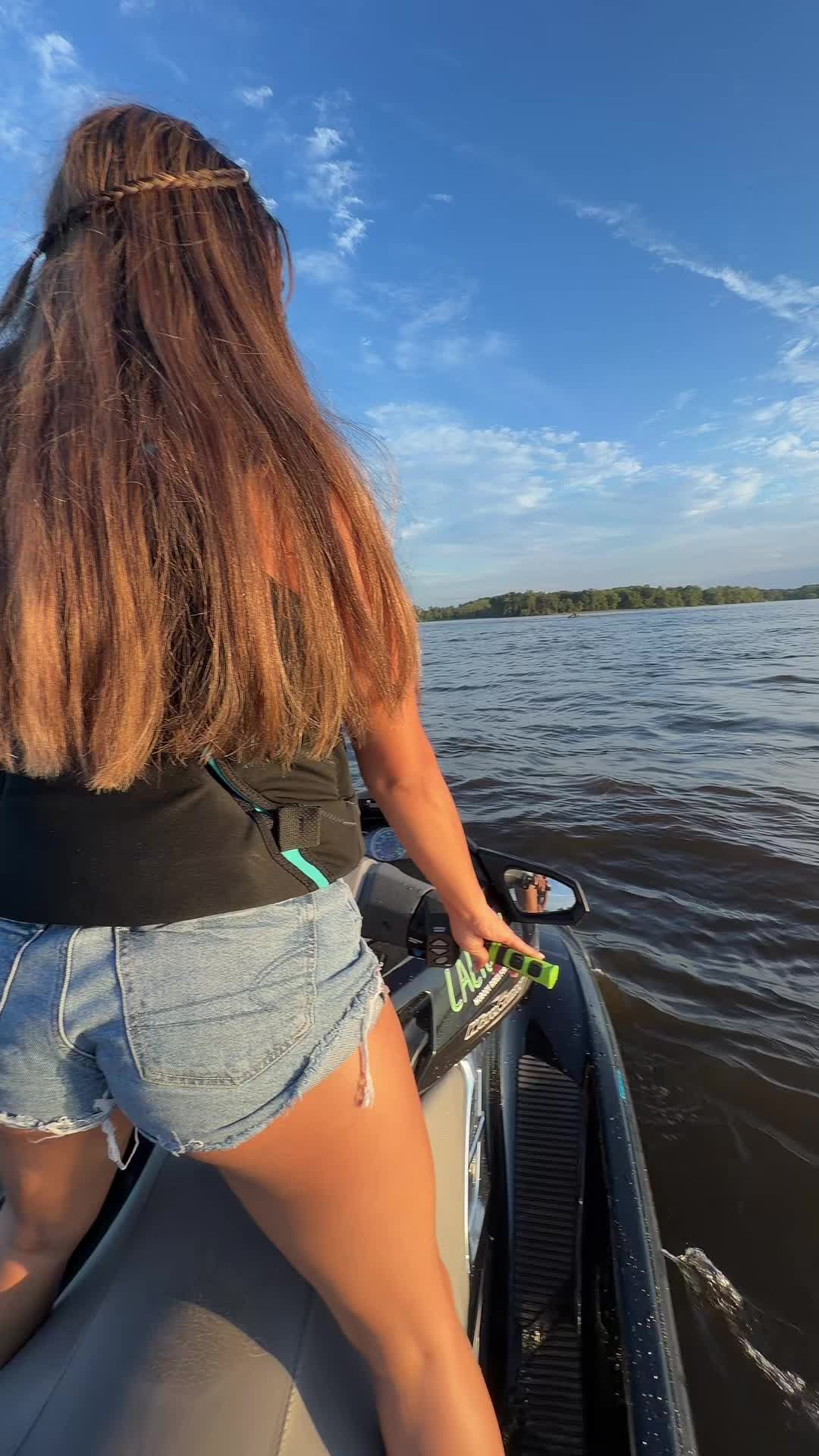 @Lalidollx