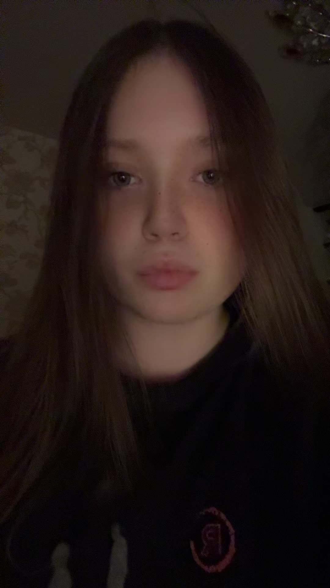 @tooemptytolove