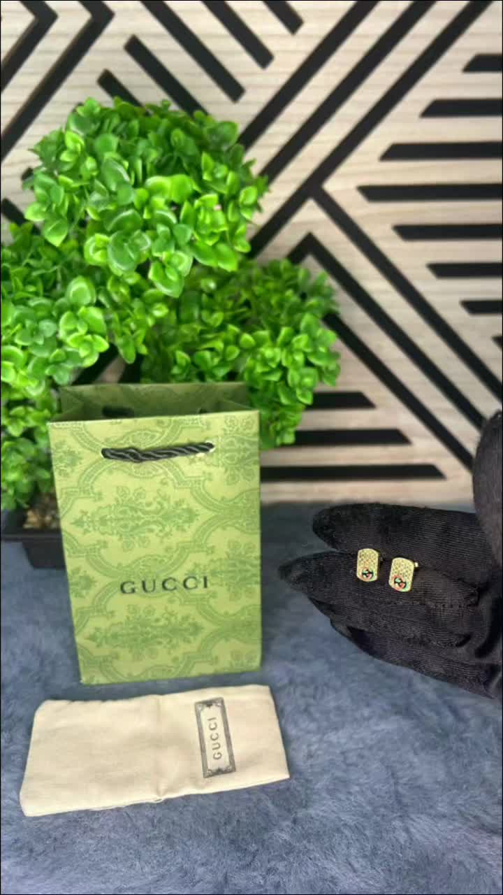 @@Accessori Moda