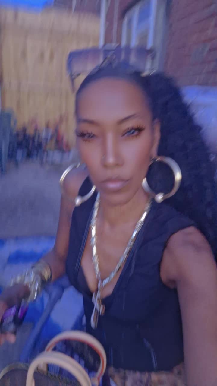 @CooleyQueen👑🇬🇧🇯🇲