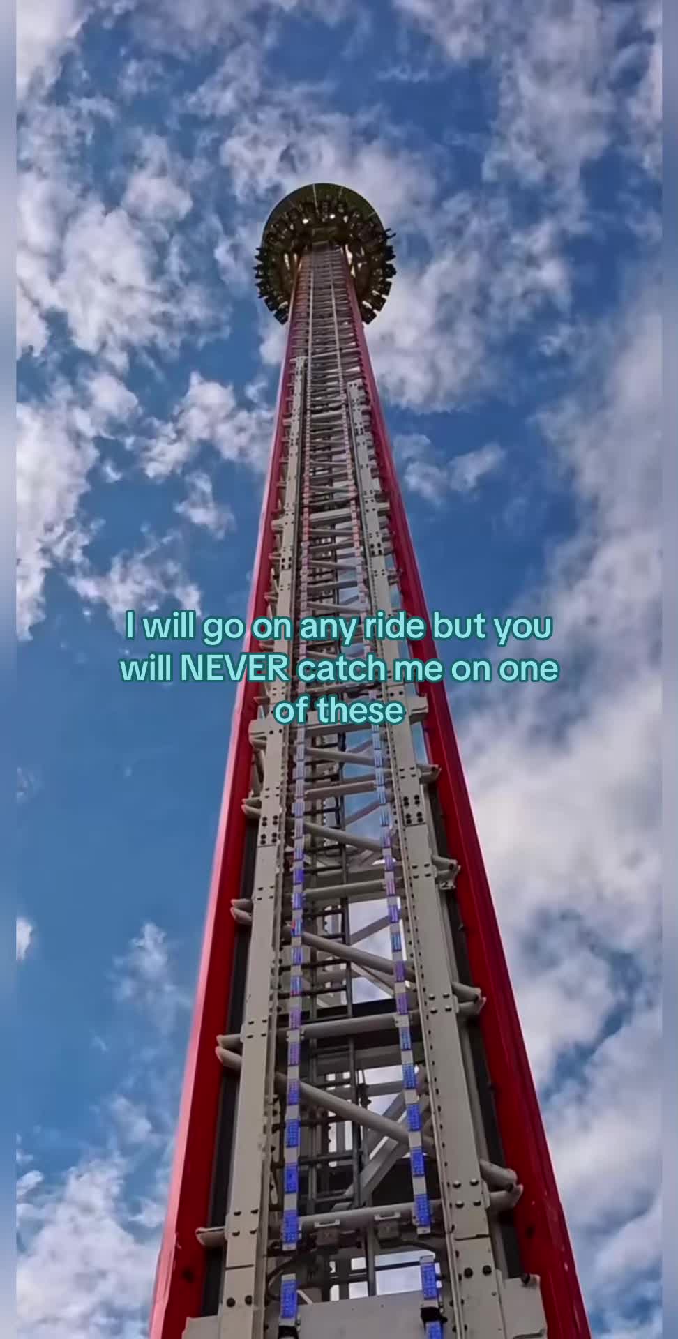 @knocoasters | Theme Park Vlogs
