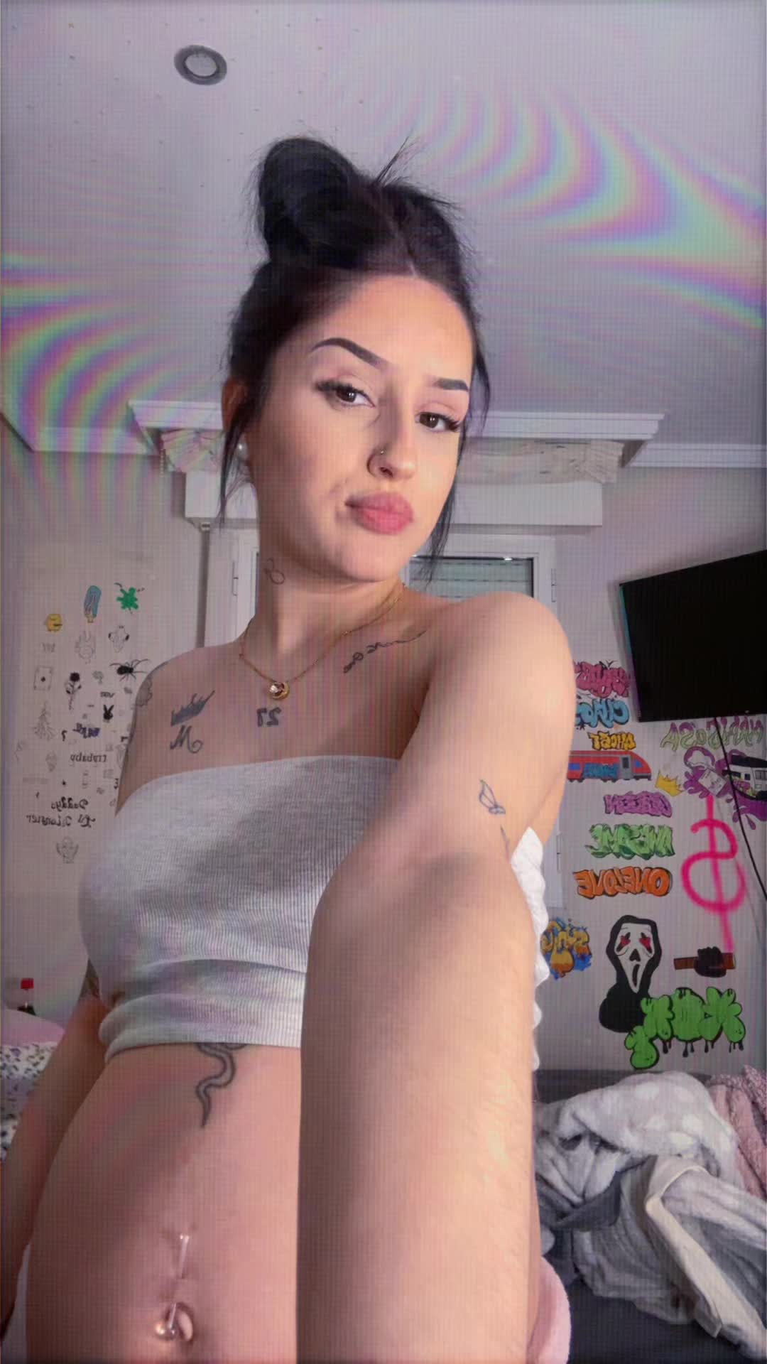 @👑