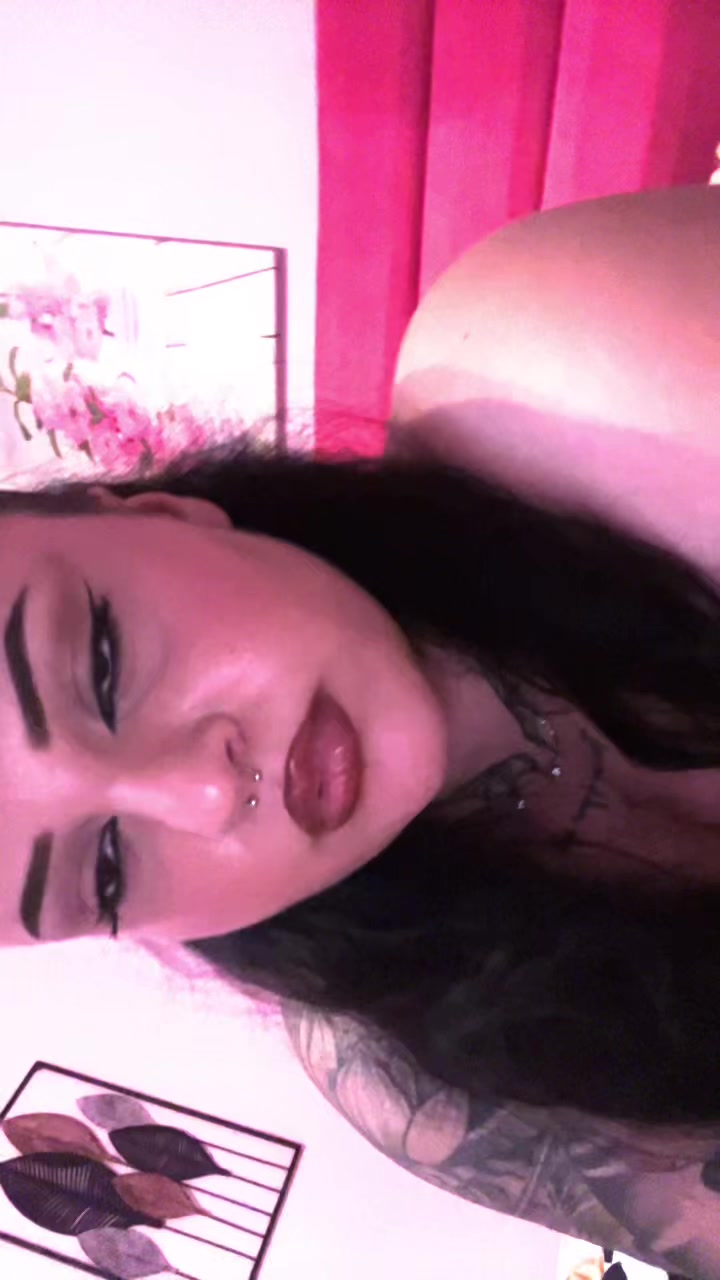 @Yourwifeytype✨
