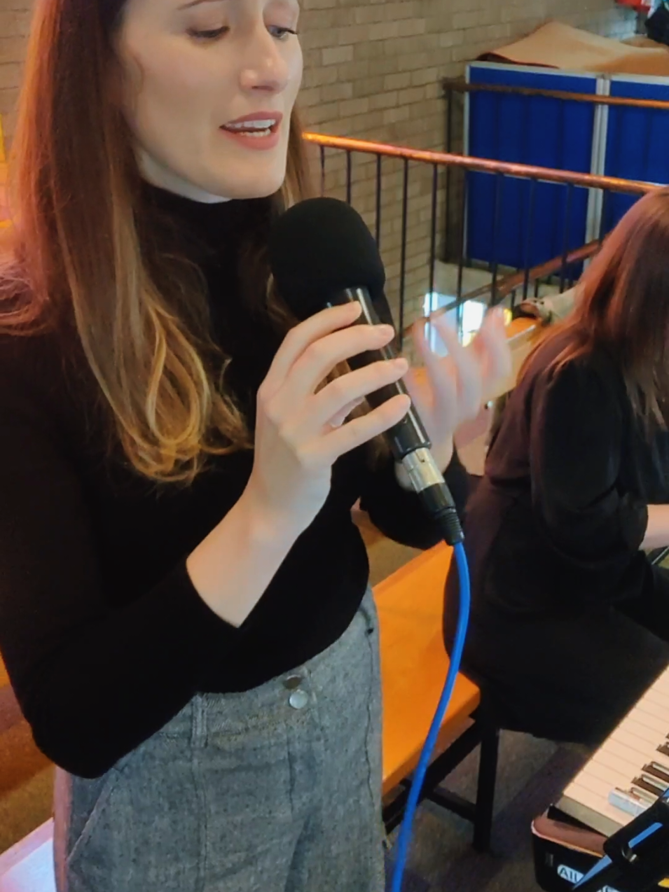 @Stephanie Healy Vocalist