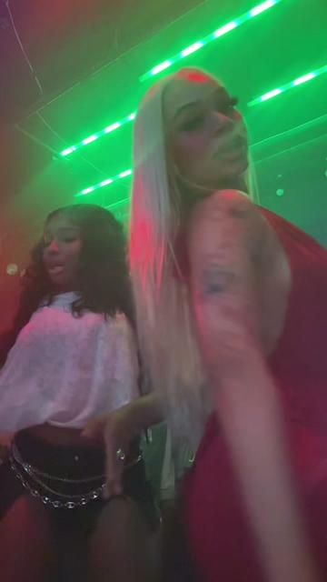 @Amya Lanaé