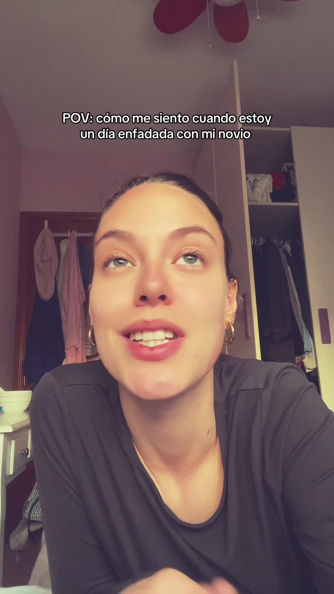 @Clau.