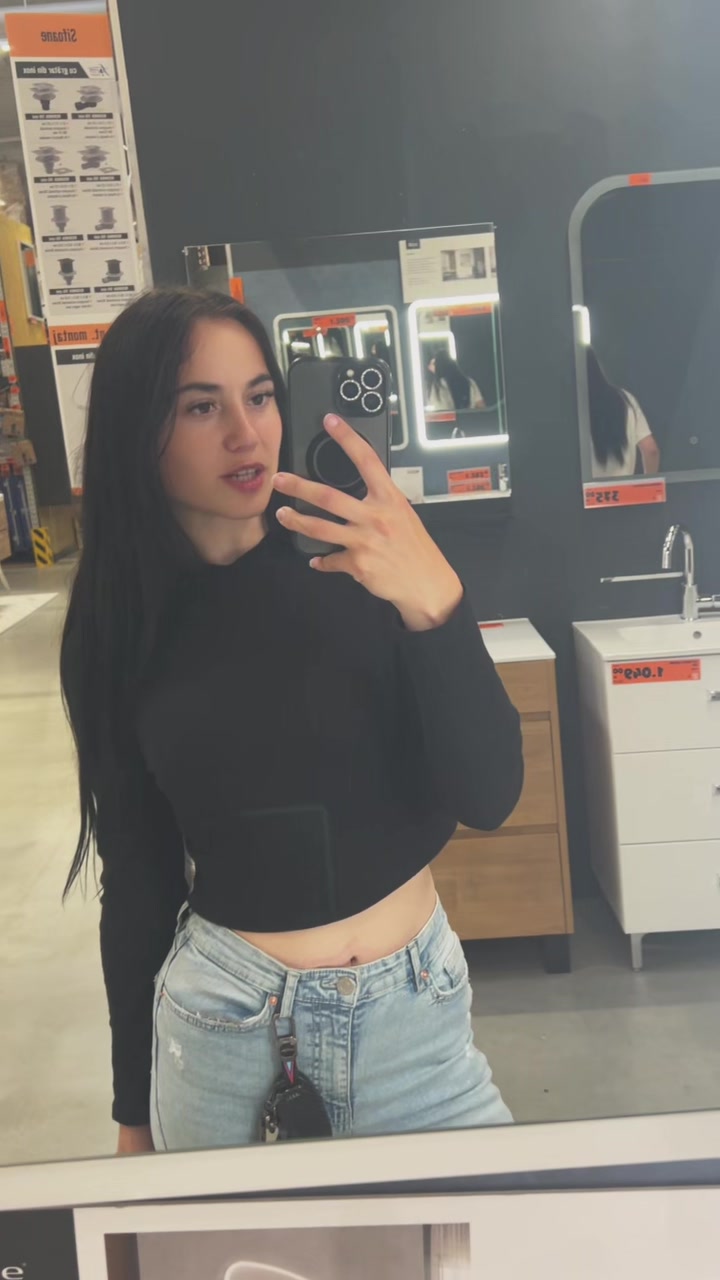@Iulia👑
