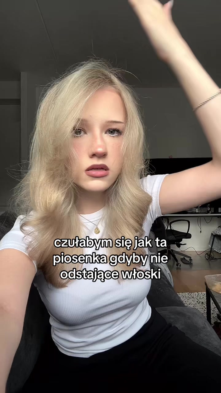 @Liv-ka ྀིྀི