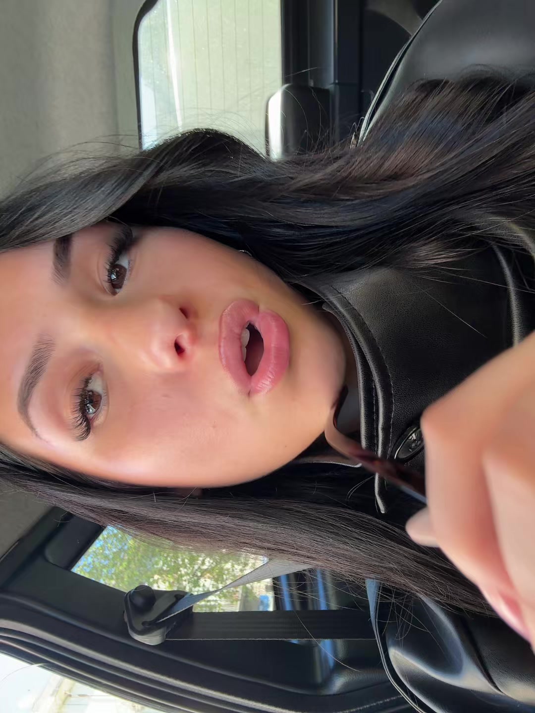 @REBBBB