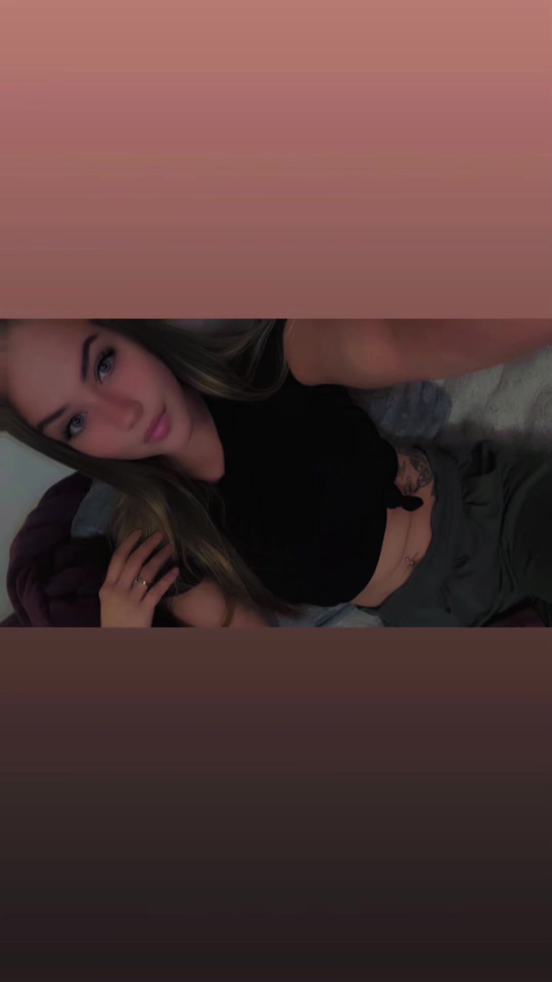 @Miss_lyssx3x3