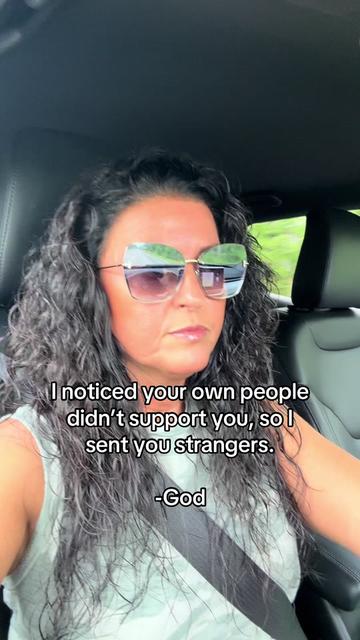 @Dora