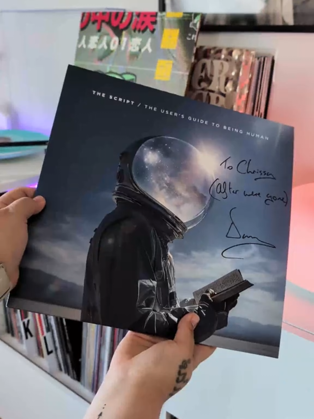 @Chrissy || Vinyl Collector 🎶✨