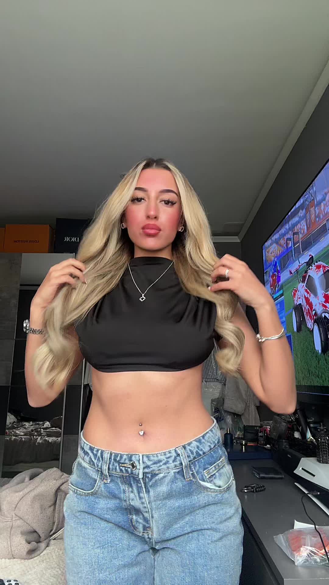 @leiamoorex