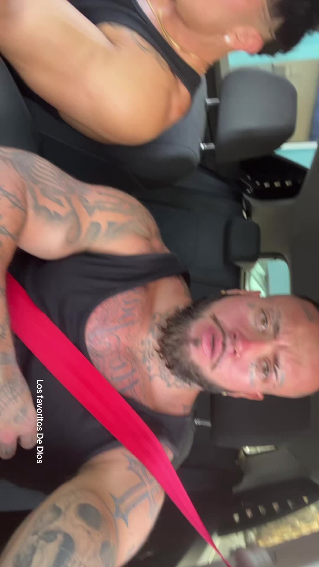 @Ñicofenoy