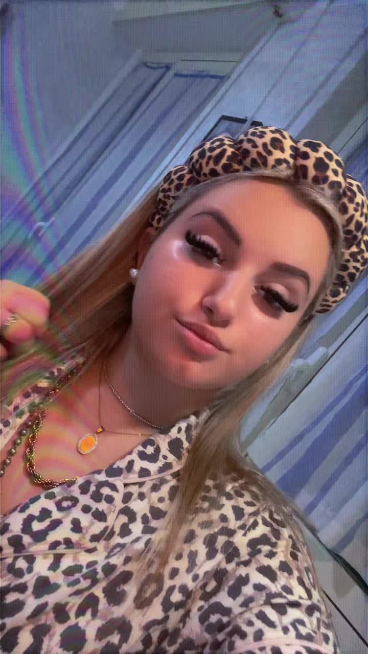 @A N G I👸🏼