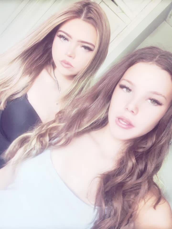 @🪽👱♀️