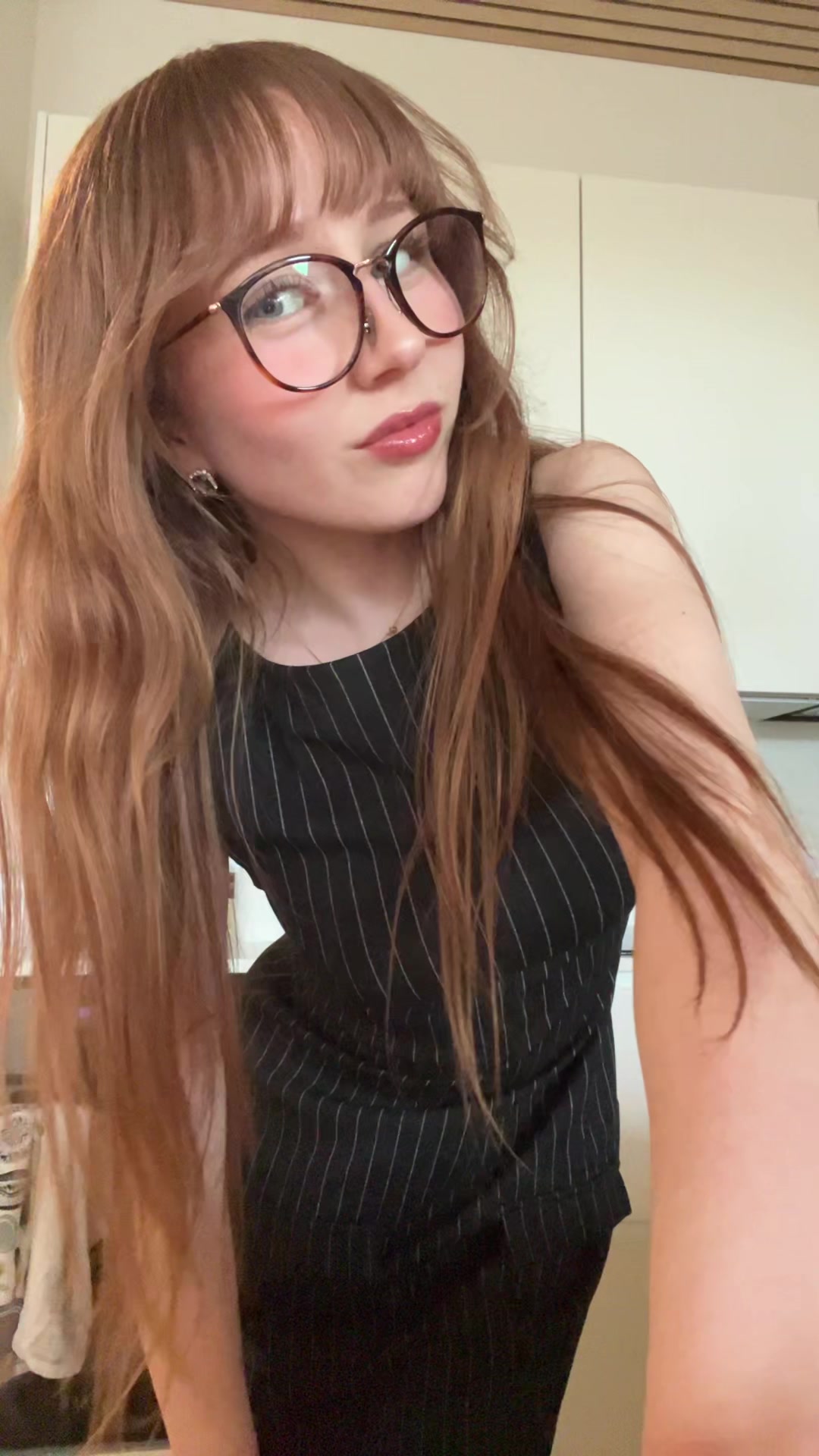 @Ella