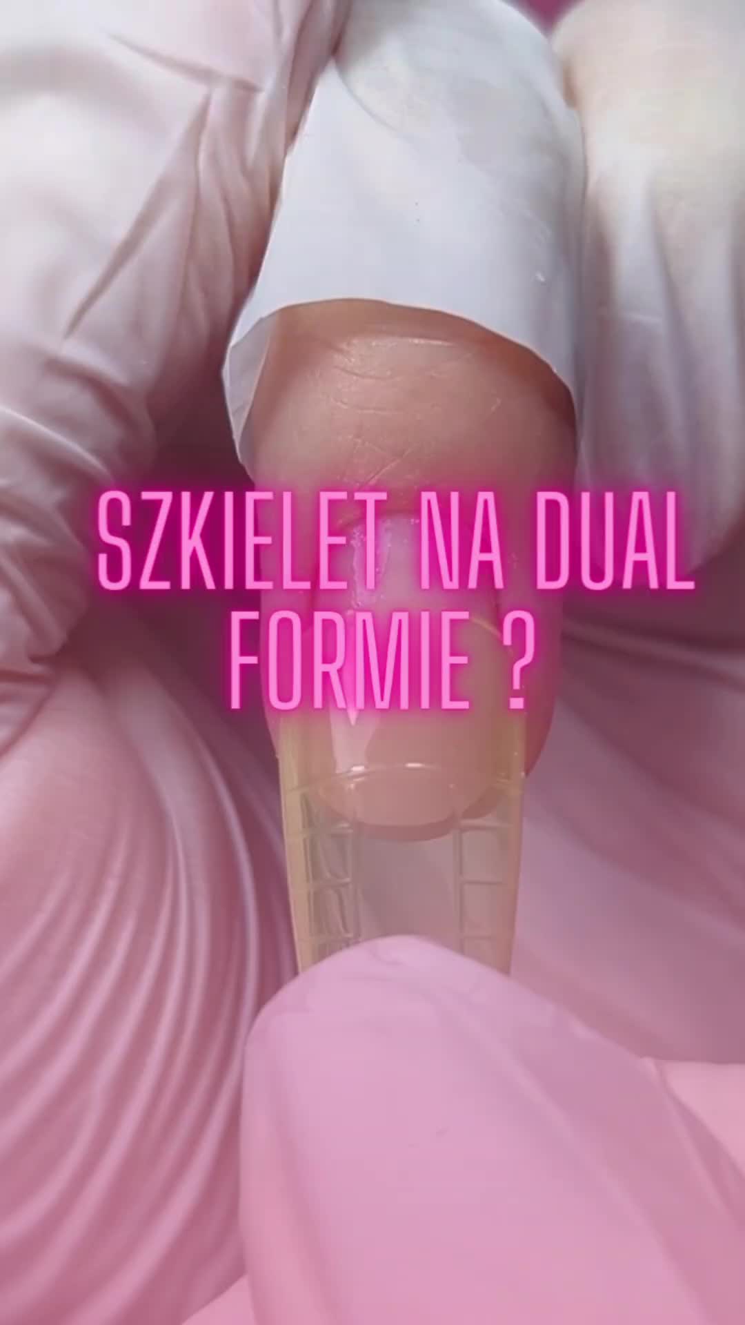 @Paznokcie Anita Cyruk