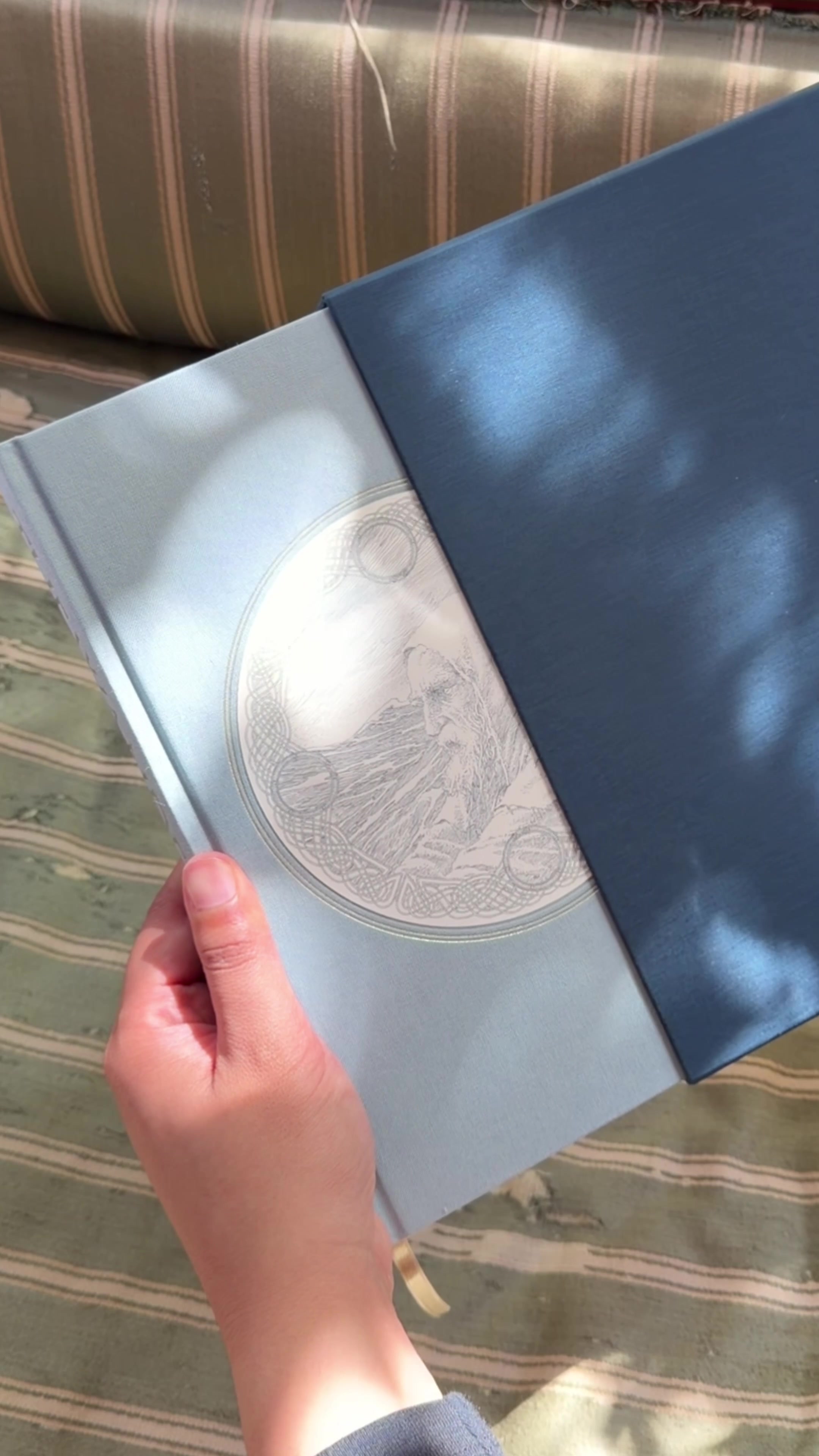 @The Folio Society