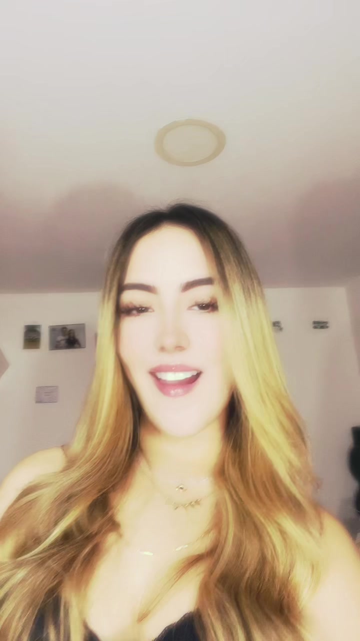 @Laura valencia