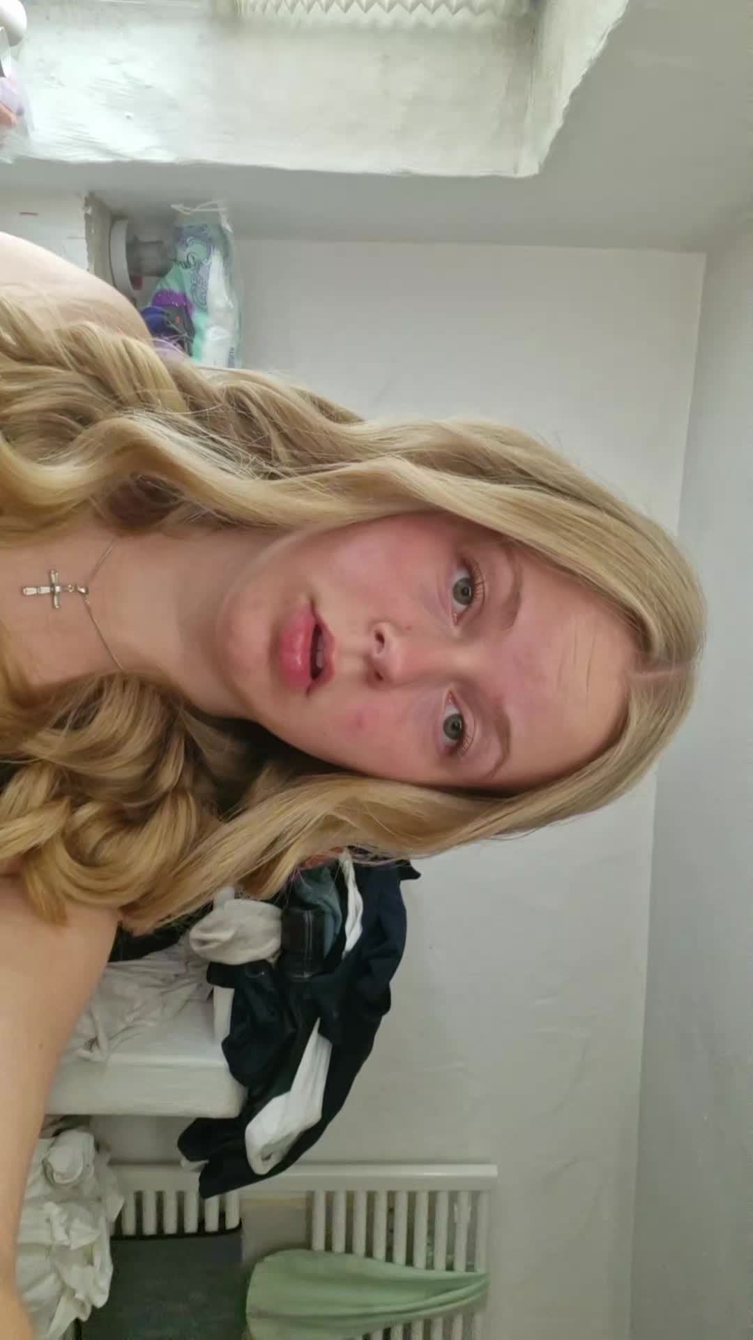 @Lena