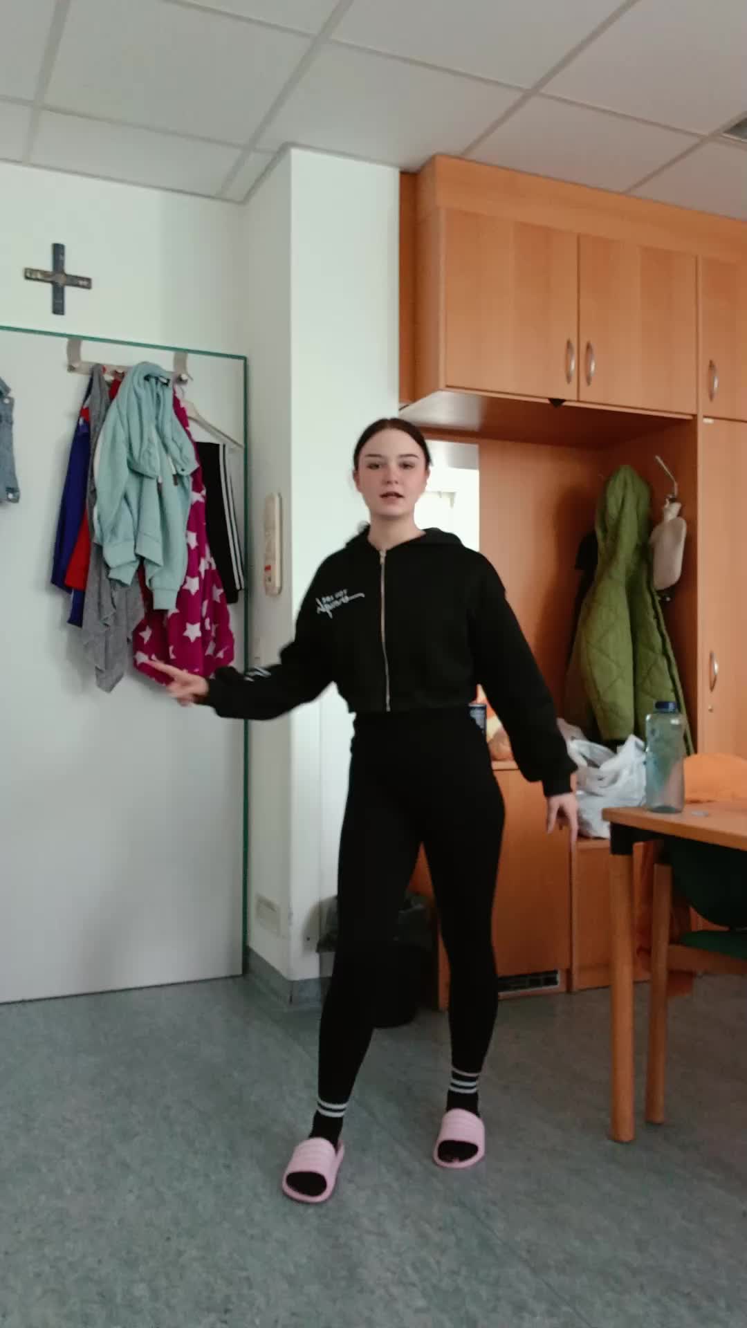 @Lena