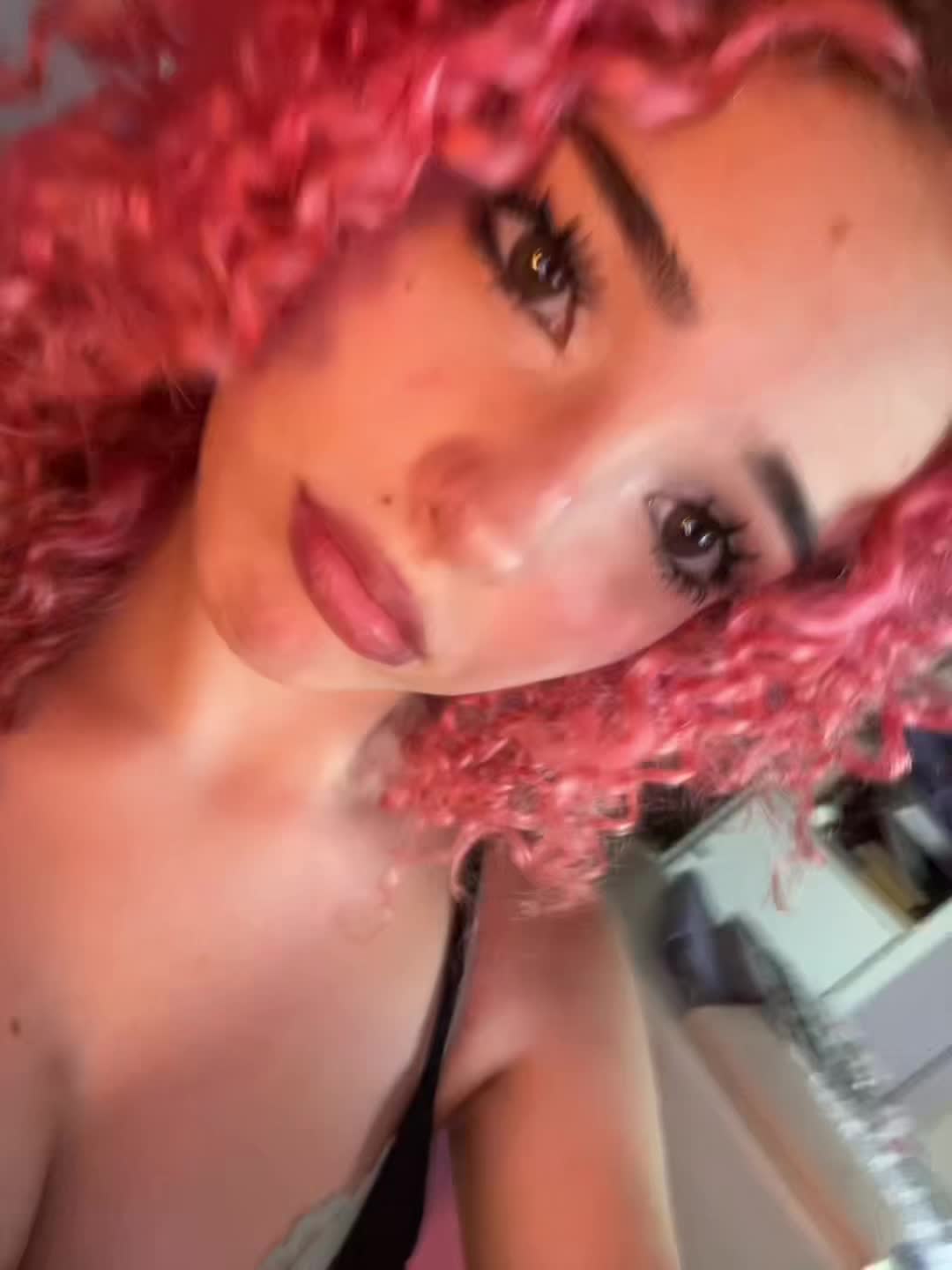 @Pinkie 🧁