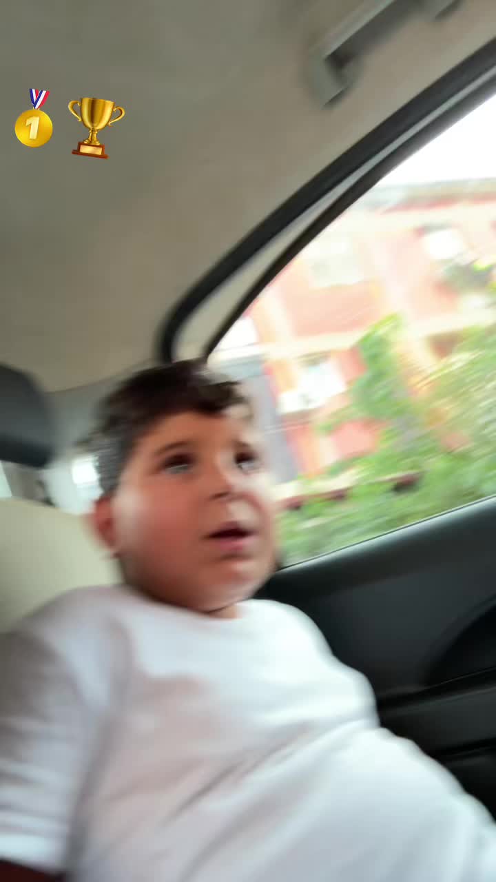 @Aurora Vaccalluzzo