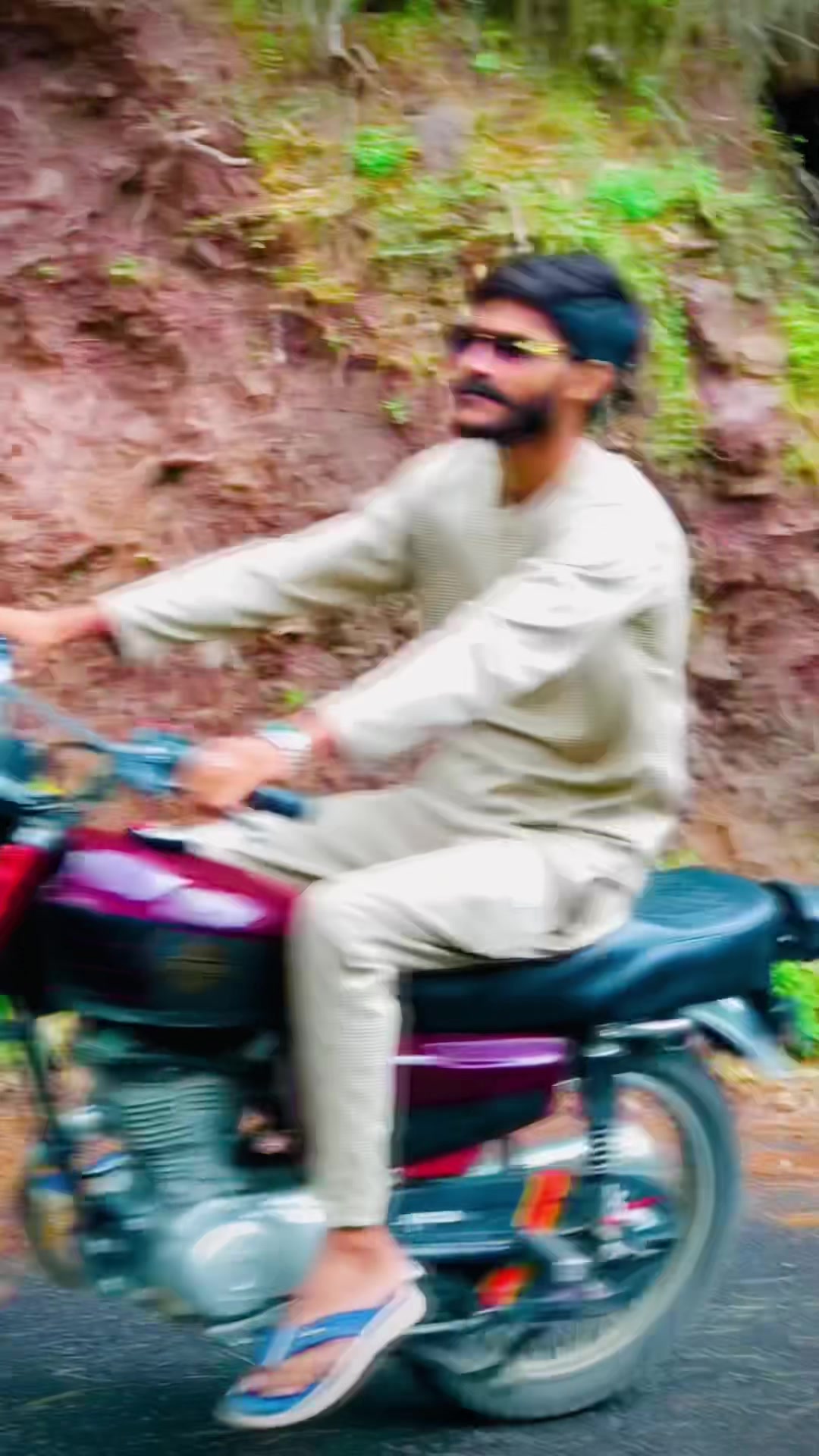 @🦁 it's... کمانڈو 🚨🚔