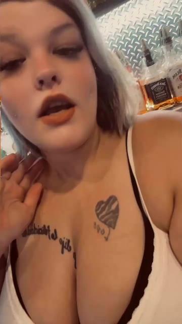 @PlusSizeFitz 💜😈