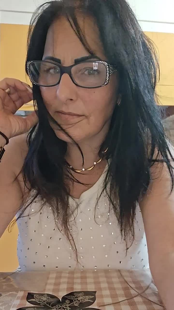 @claudiaflorian63