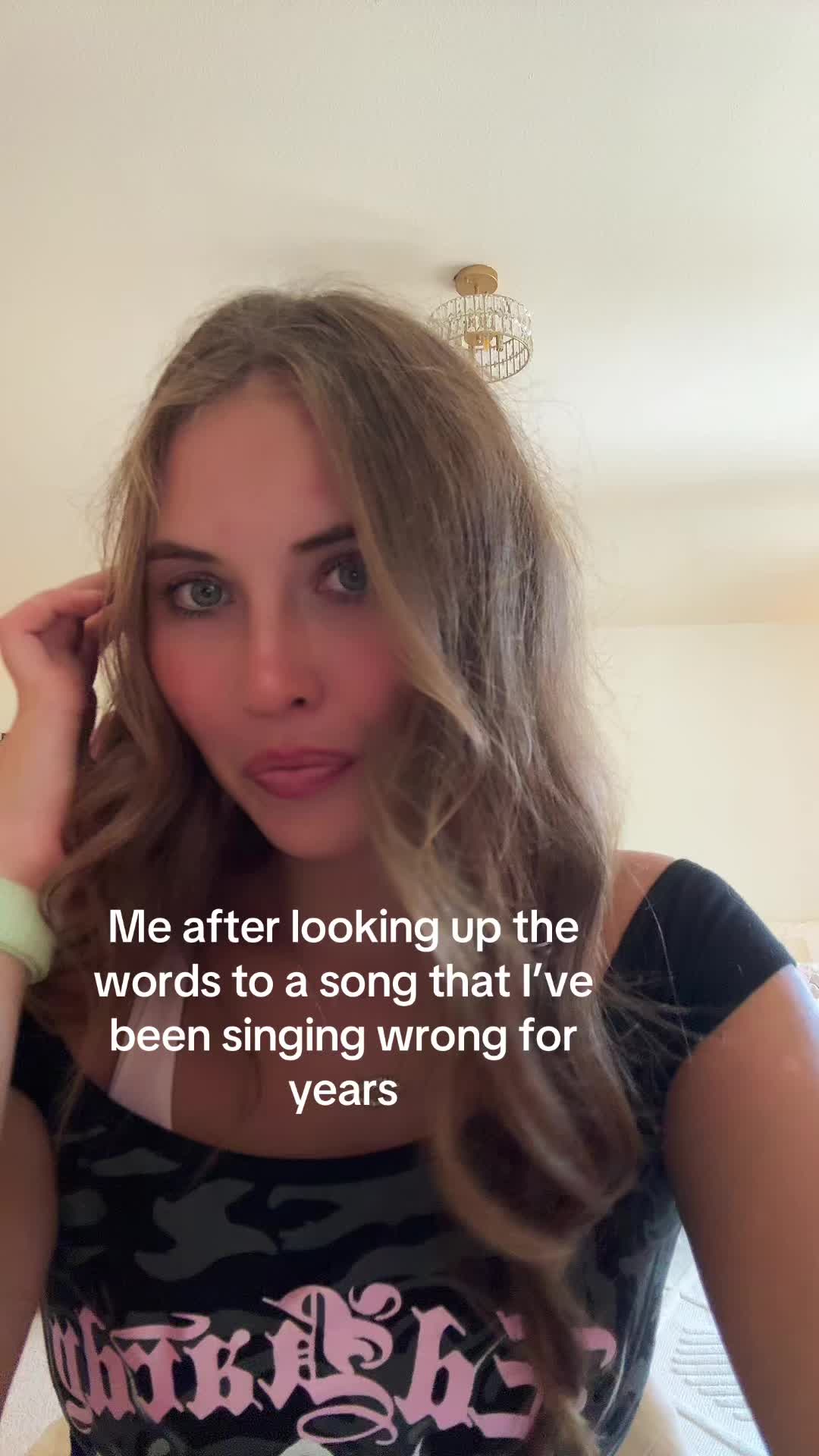 @Kit 🌹🕯️