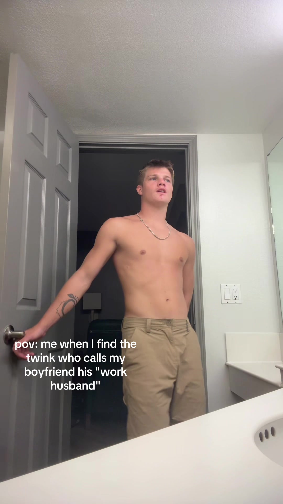@itsdustin