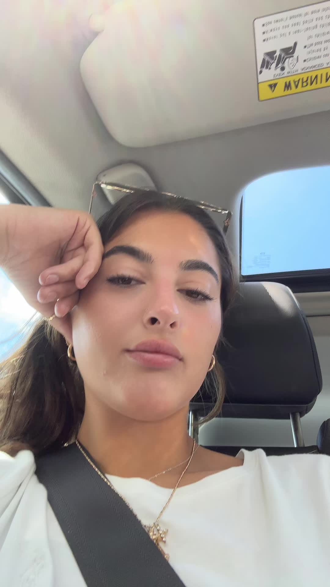 @Ria