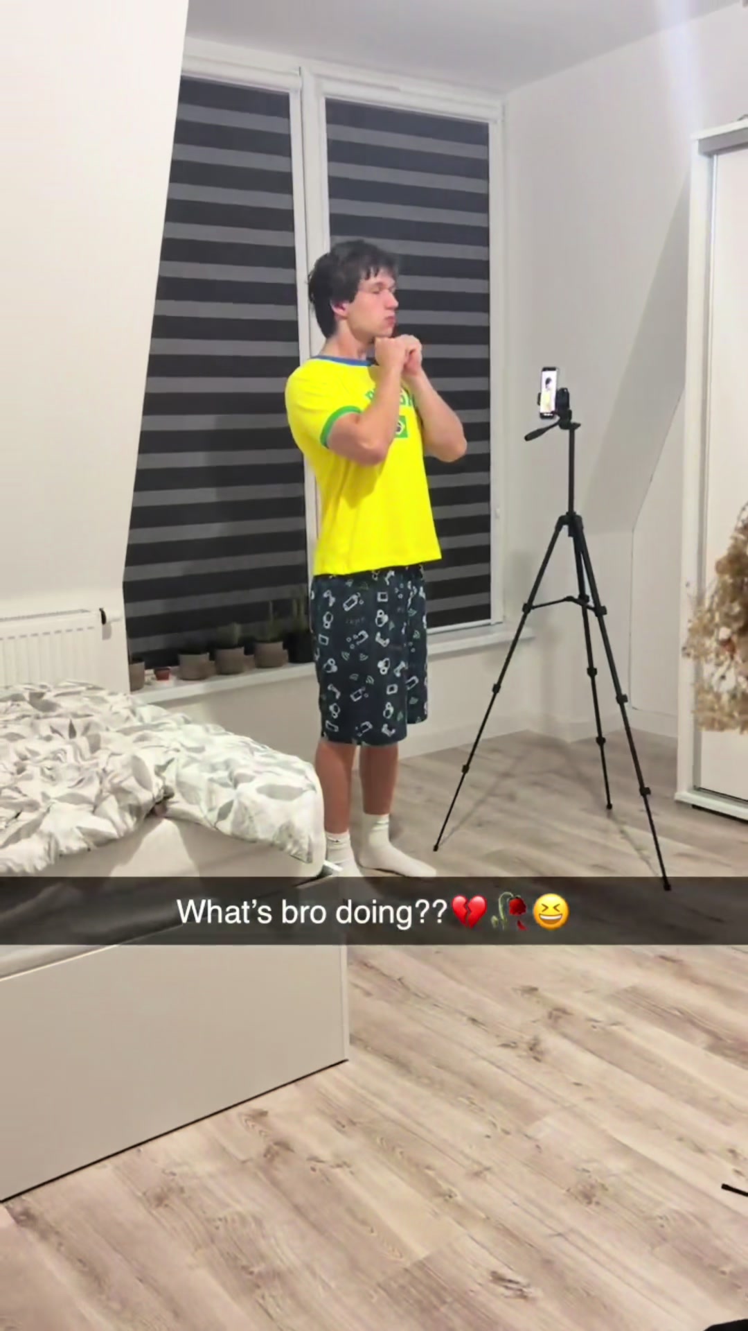 @senikro