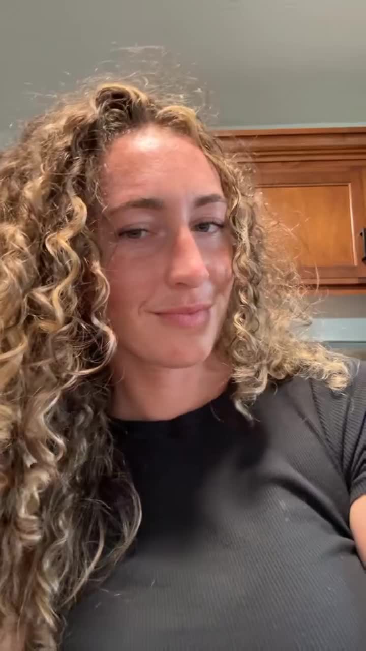 @karlyetaylor