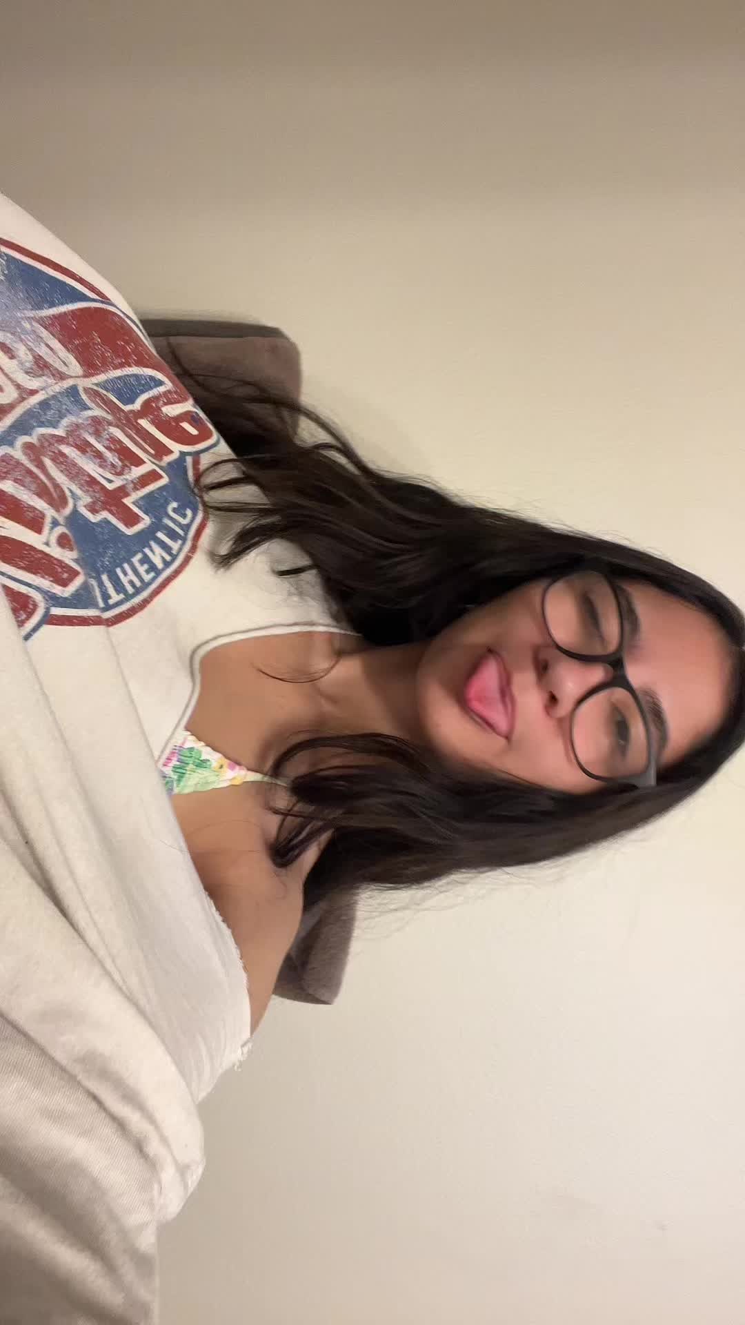 @ChiquitaFairy ๐ค