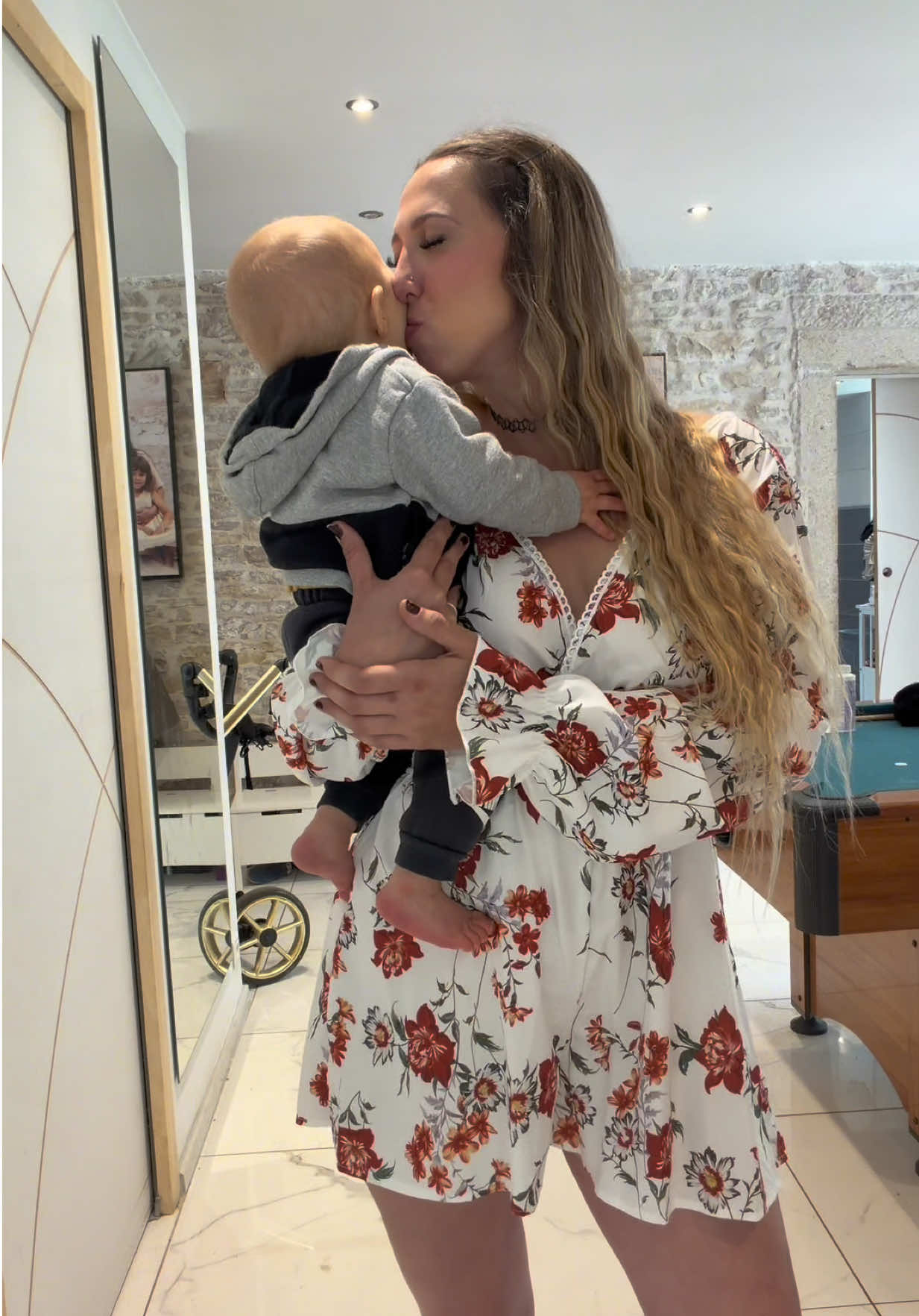 @oceane_twins_x2_and_baby3