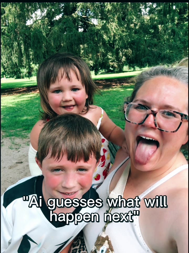 @themomglowup.co
