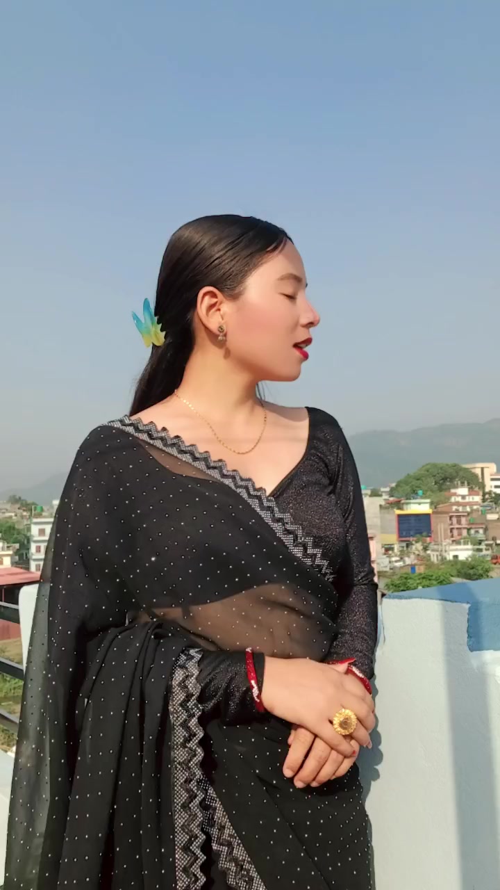 @Sana👰❤️🦋🌏️💫